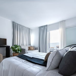 Sejur Smy Hotel Orizontes Santorini vacanta Pyrgos