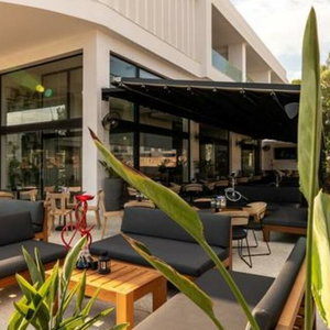 Hotel Abacus Suites cazare Ayia Napa