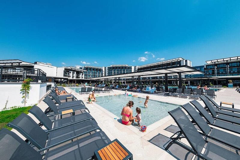 Voya Beach Resort