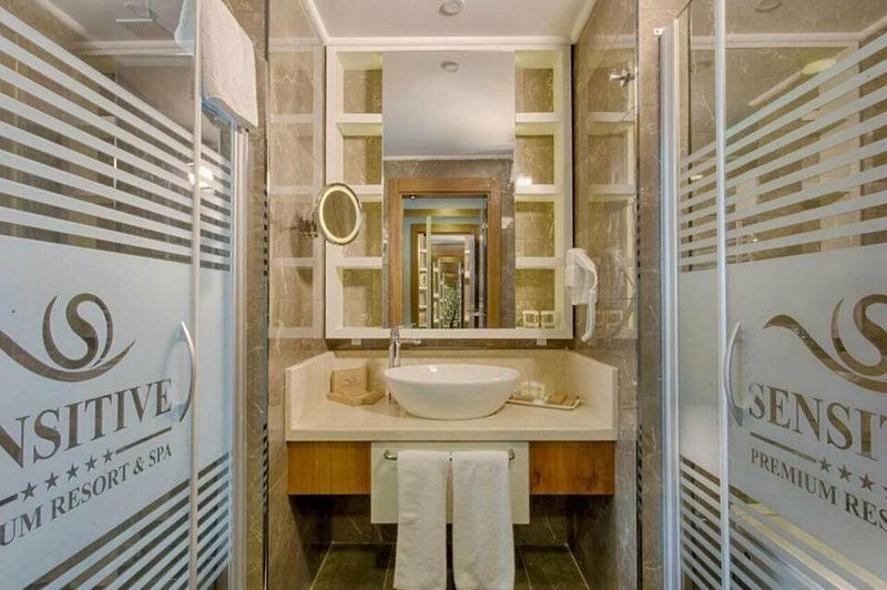 Hotel Sensitive Premium Resort & Spa