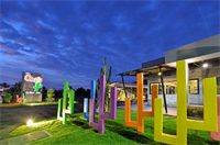 Hotel The Oasis Resort