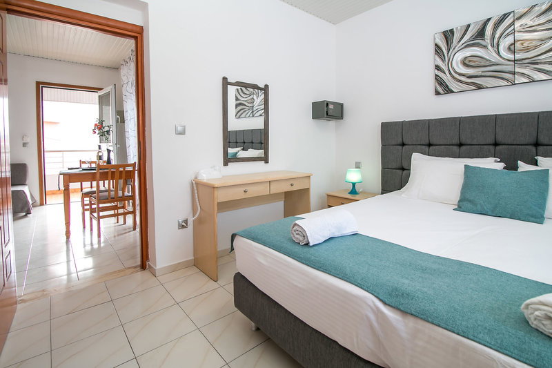 dal travel Platoni Elite Apartments