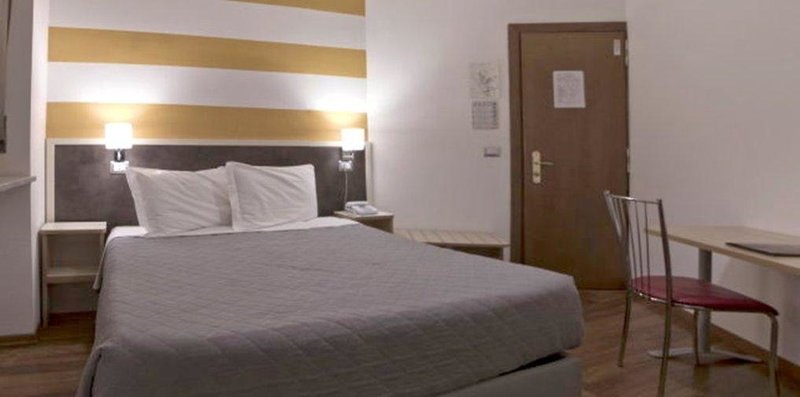 Twelve Hotel