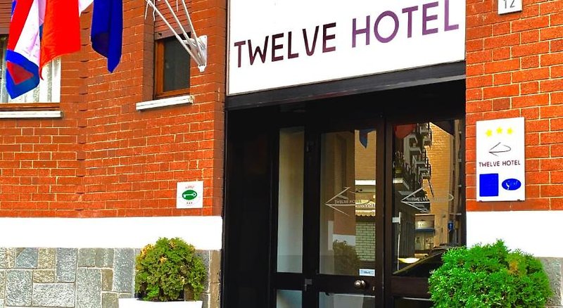 Twelve Hotel