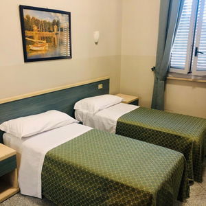 Hotel Hotel Ferrucci cazare Alberta