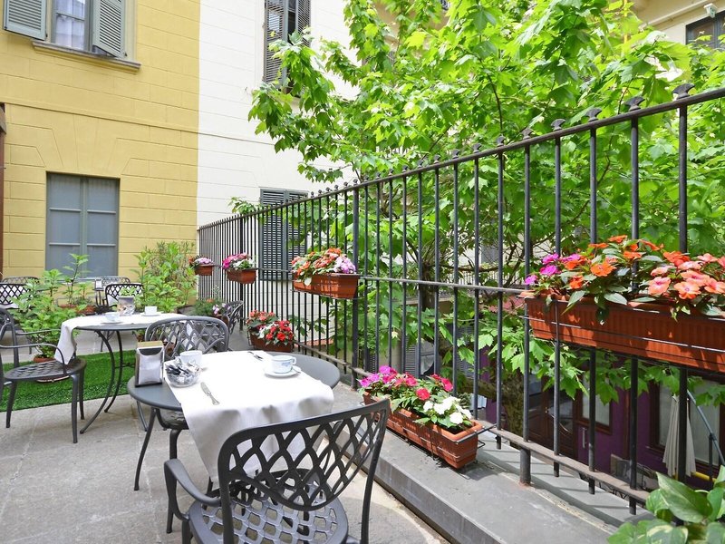 Roma E Rocca Cavour
