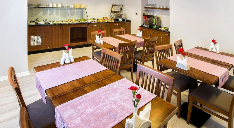 Hotel Perla Arya Hotel