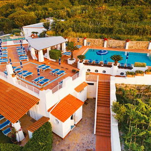 Sejur Poggio Aragosta vacanta Ischia