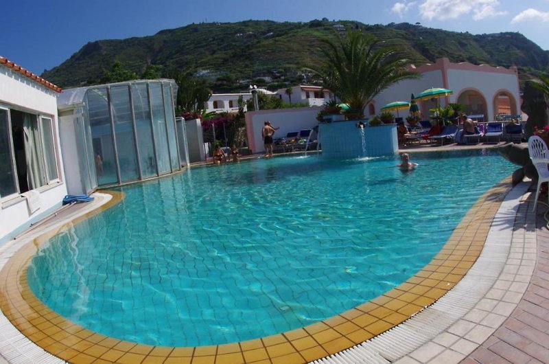 Hotel Castiglione Village