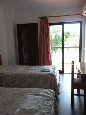 Hotel Turiquintas cazare Lagoa