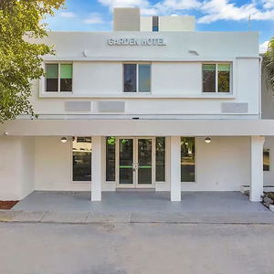 Hotel Garden Hotel Miami Airport Trademark Collection By Wyndham cazare Miami Springs