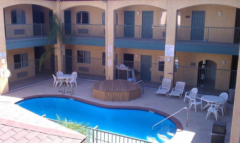 Hotel Texas Inn & Suites - Rio Grande Valley