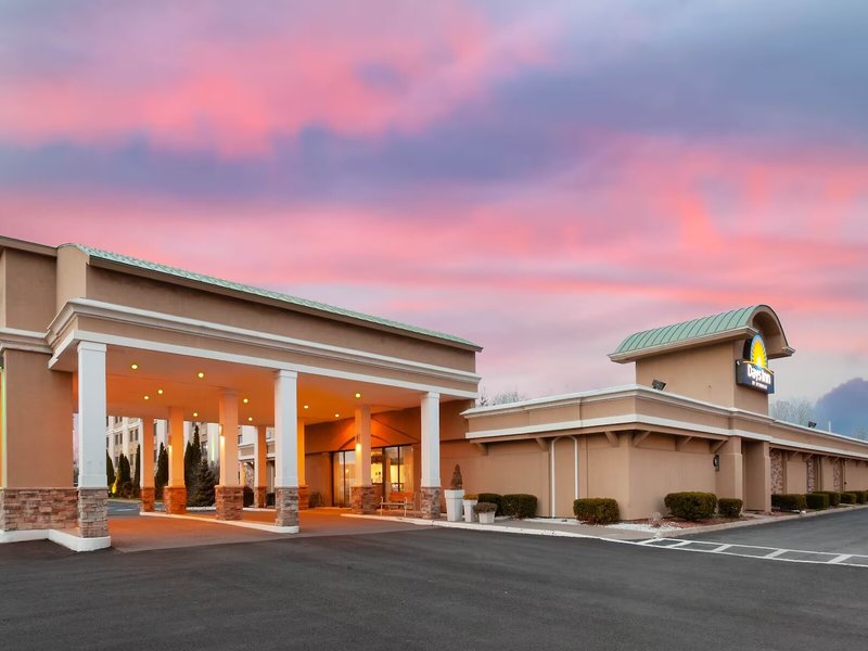 Hotel Days Inn By Wyndham Plattsburgh