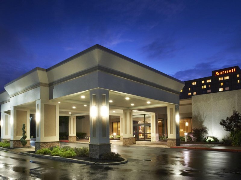 Hotel Buffalo Marriott Niagara