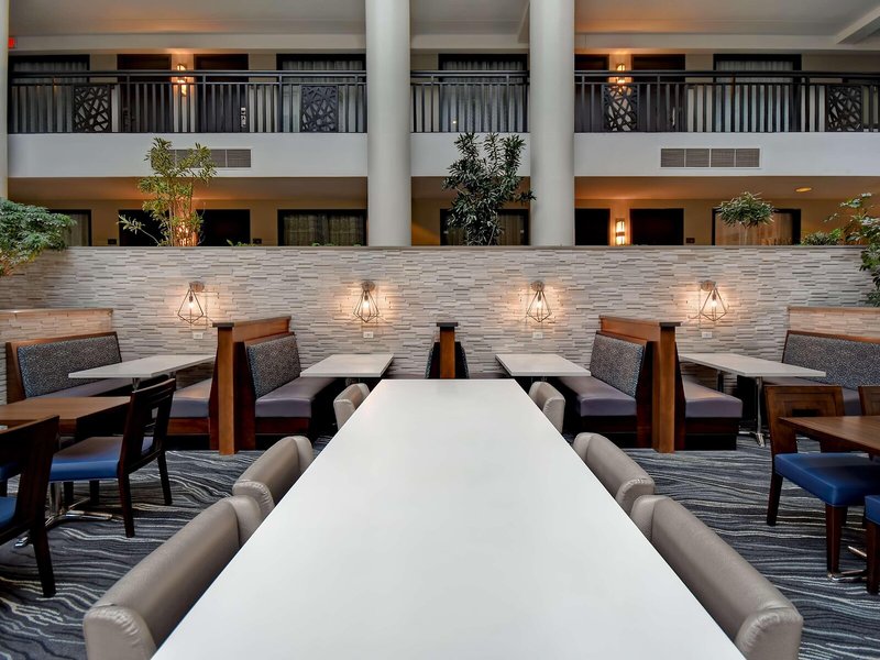 Embassy Suites Syracuse