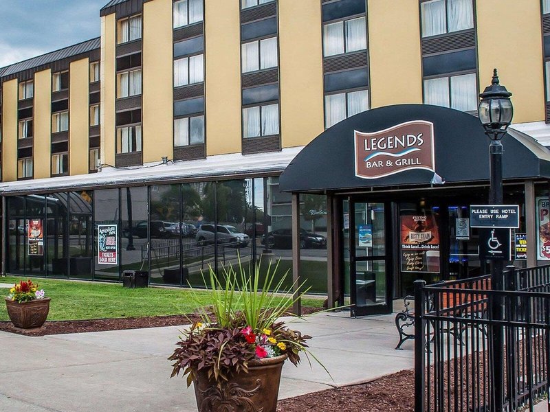 Hotel Quality Hotel & Suites At The Falls