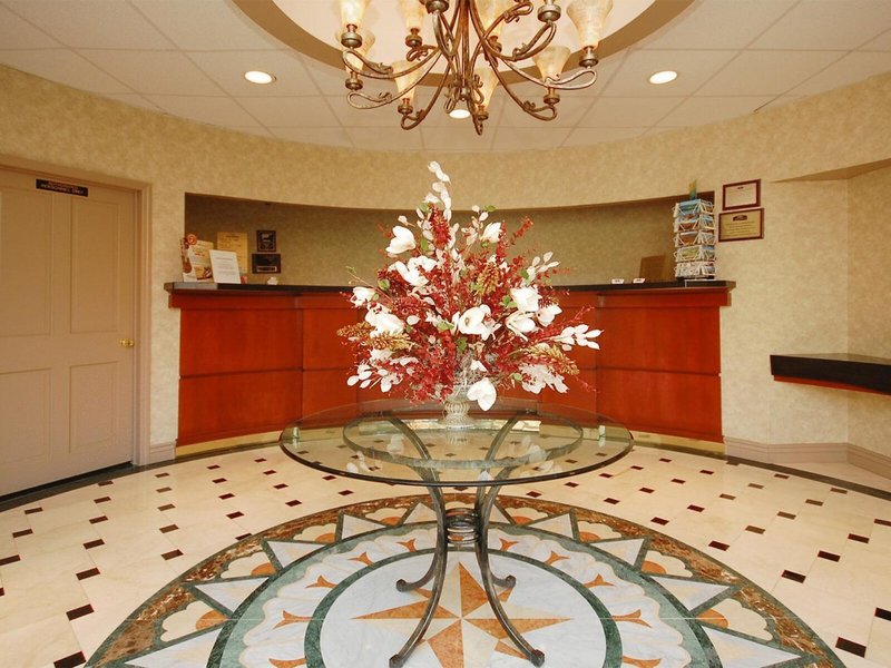 Howard Johnson By Wyndham Newburgh/West Point