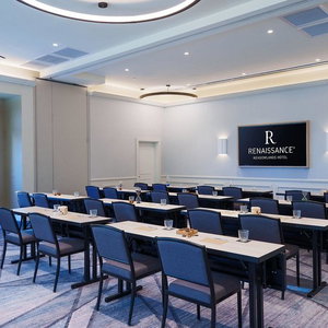 Hotel Renaissance Meadowlands cazare Rutherford