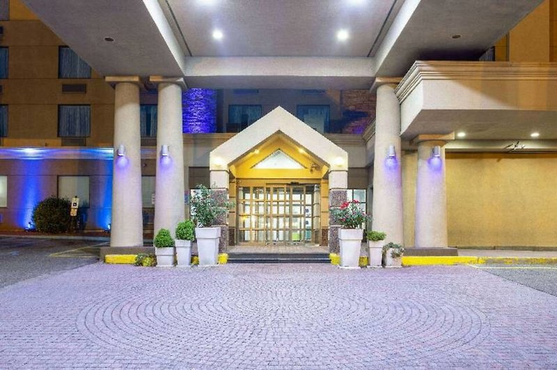 Hotel Days Hotel By Wyndham North Bergen /Nyc Area