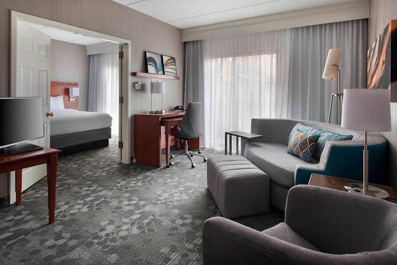 Courtyard By Marriott Fishkill