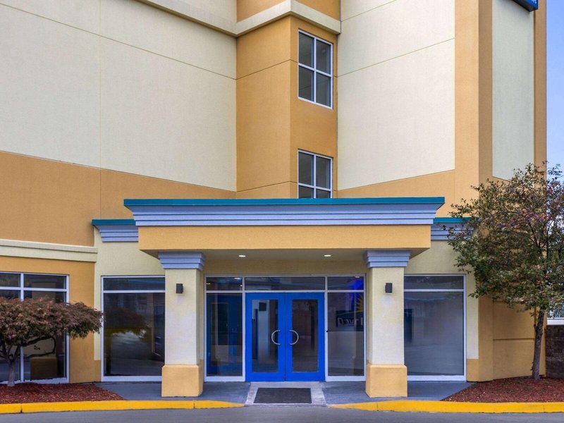 Hotel Days Inn & Suites By Wyndham Albany