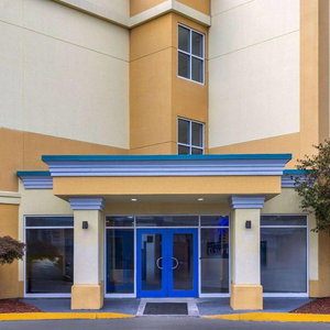 Hotel Days Inn & Suites By Wyndham Albany cazare Albany
