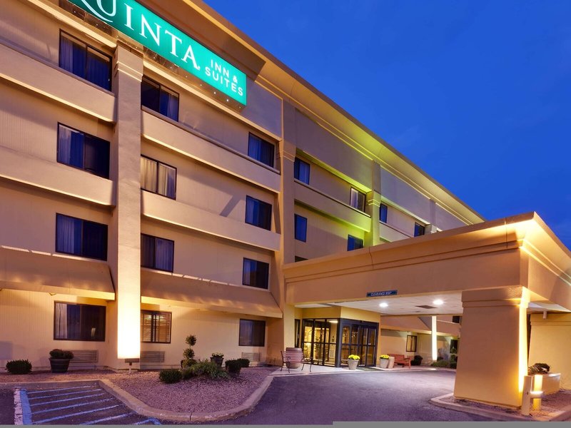 Hotel La Quinta Inn & Suites By Wyndham Plattsburgh