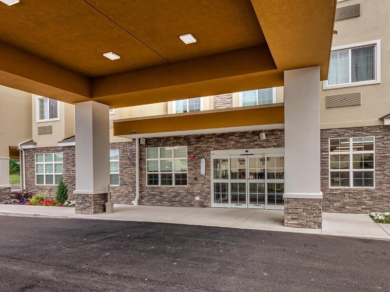 Microtel Inn & Suites By Wyndham Niagara Falls