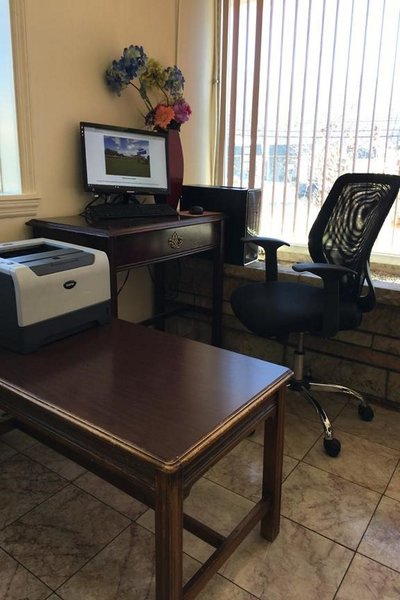 Americas Best Value Inn Central Valley