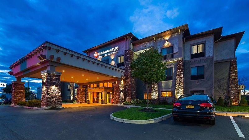 Hotel Best Western Plus Finger Lakes Inn & Suites