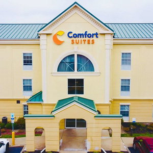 Hotel Comfort Suites East Brunswick cazare East Brunswick