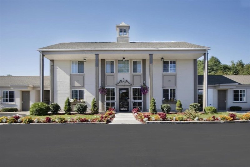 Hotel Americas Best Value Inn-Albany / East Greenbush