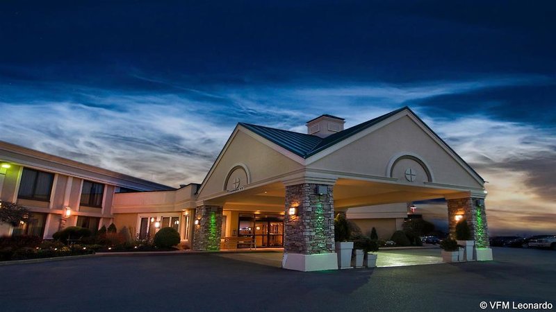 Hotel Buffalo Airport Hotel