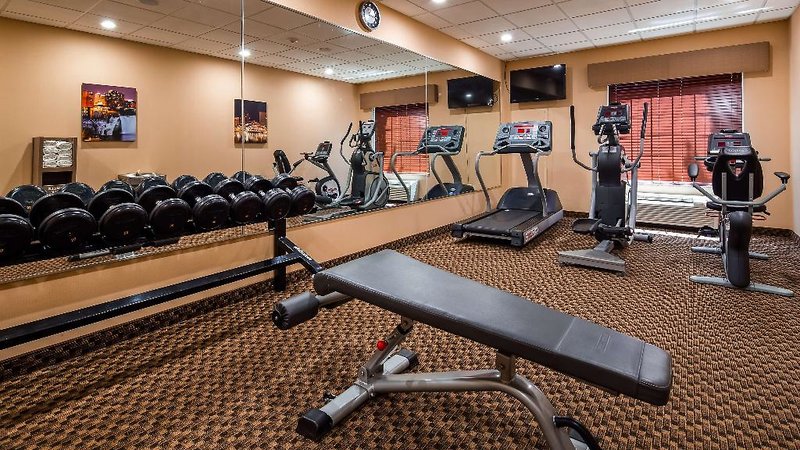 Best Western Plus Victor Inn & Suites