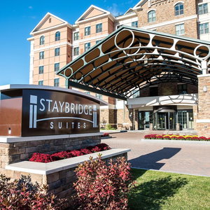 Hotel Staybridge Suites Wolf Rd-Colonie Center cazare Albany