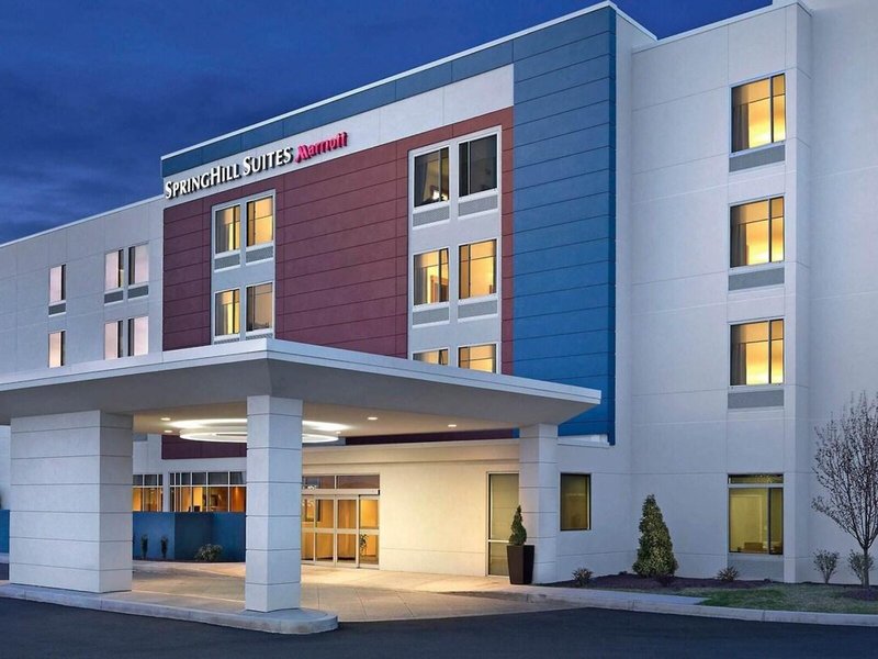 Hotel Springhill Suites By Marriott Buffalo Airport
