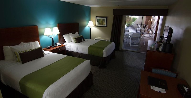 Best Western Plus Plattsburgh