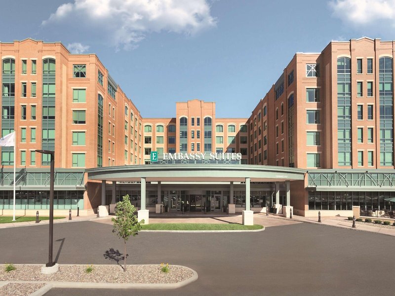 Hotel Embassy Suites By Hilton Saratoga Springs