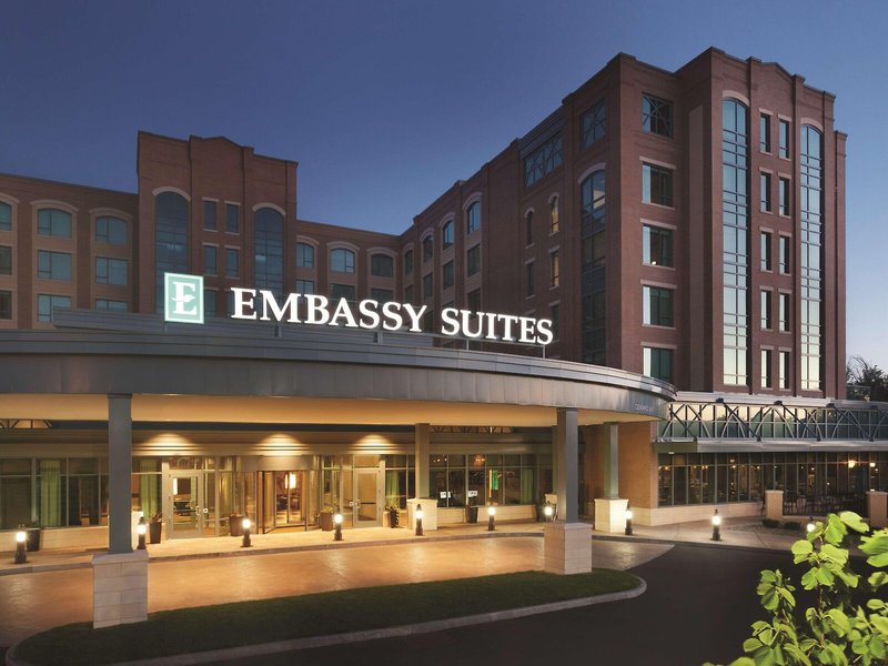 Embassy Suites By Hilton Saratoga Springs