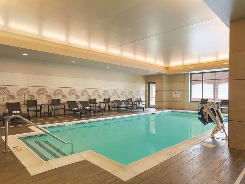 Embassy Suites By Hilton Saratoga Springs