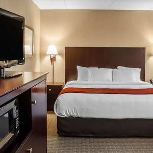 Hotel Comfort Inn & Suites Watertown - 1000 Islands cazare Watertown