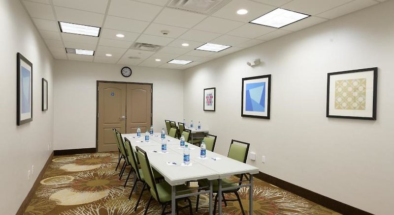 Hotel Holiday Inn Express & Suites Jamestown