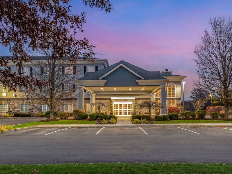 Hotel Comfort Inn & Suites