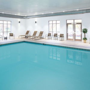 Hotel Hampton Inn Garden City cazare Garden City