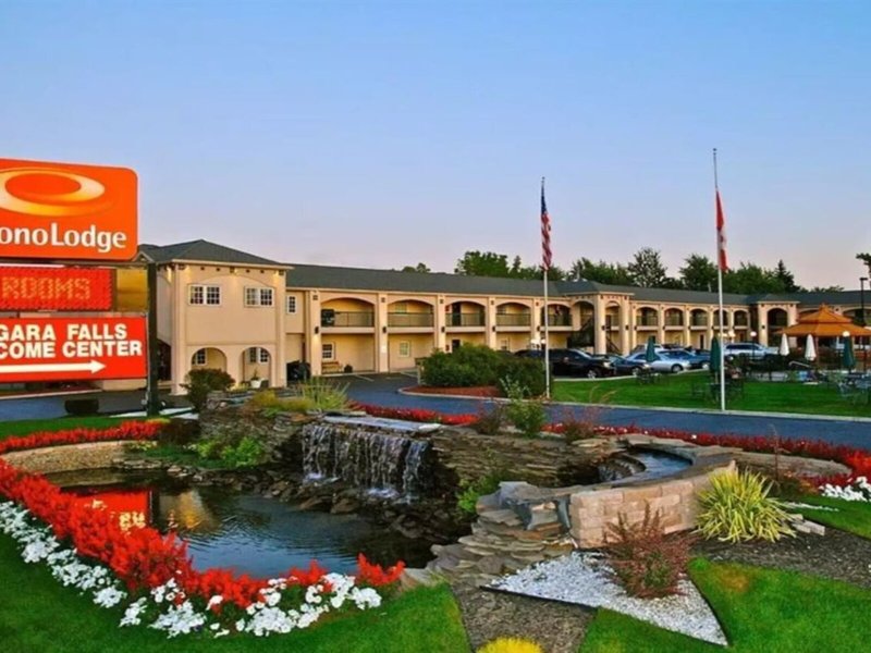 Hotel Econo Lodge At The Falls North