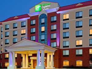Hotel Holiday Inn Express Hotel & Suites Latham cazare Latham