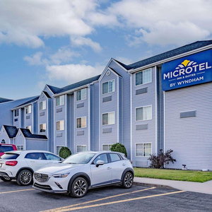Hotel Microtel Inn & Suites By Wyndham Plattsburgh cazare Plattsburgh