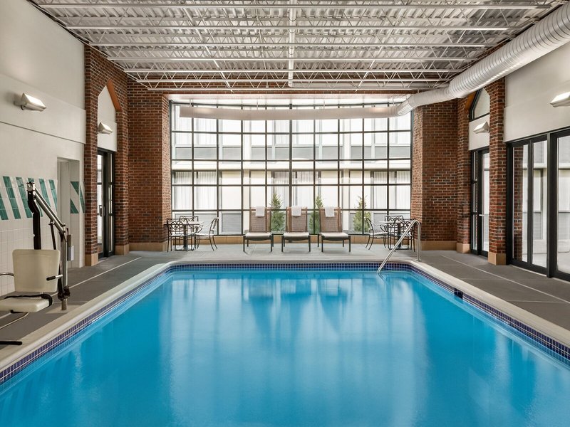 Holiday Inn Saratoga Springs