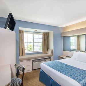 Hotel Microtel Inn & Suites By Wyndham Seneca Falls cazare Seneca Falls