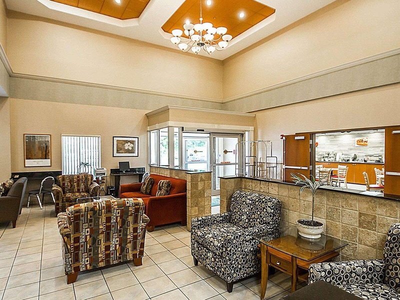 Quality Inn & Suites